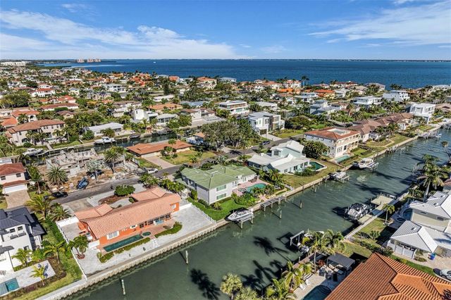 548 HALYARD LANE, Longboat Key, FL 34228