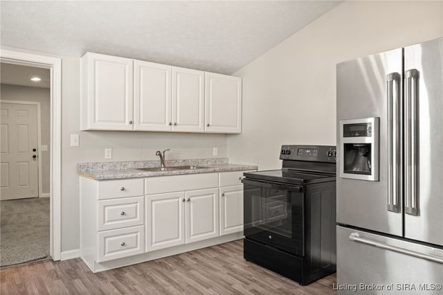 2030 Ekin Avenue, New Albany, IN 47150