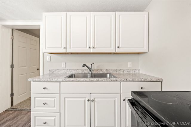 2030 Ekin Avenue, New Albany, IN 47150