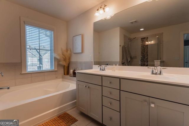 558 Arbor Crowne Drive, Lawrenceville, GA 30045