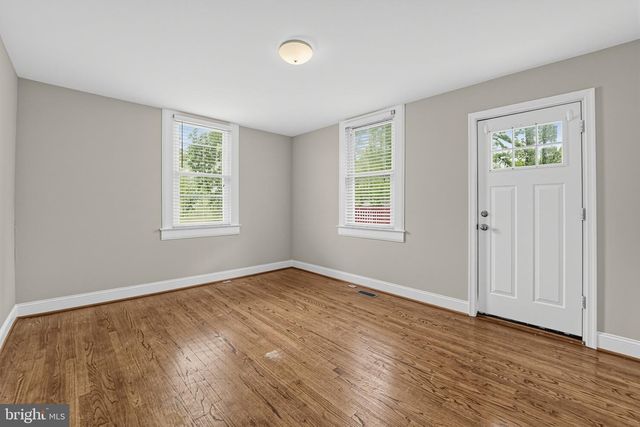 1238 LEEDS TER, Halethorpe, MD 21227