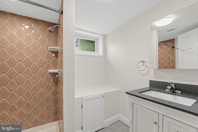 1238 LEEDS TER, Halethorpe, MD 21227