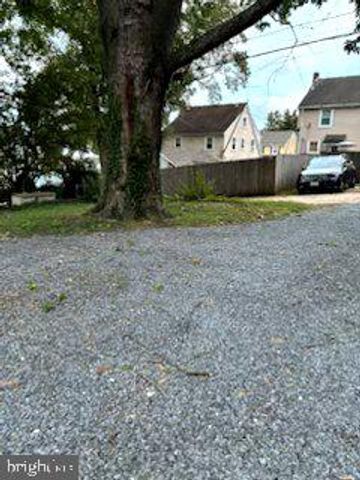1238 LEEDS TER, Halethorpe, MD 21227