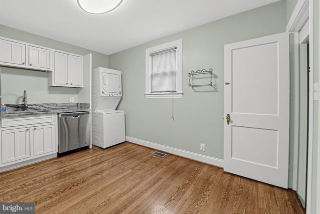 1238 LEEDS TER, Halethorpe, MD 21227