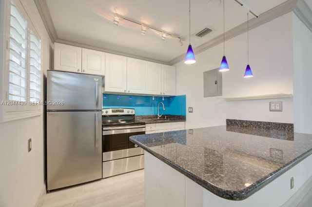 716 SW 14th Ave 3, Fort Lauderdale, FL 33312
