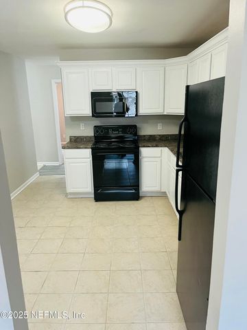 8880 OLD KINGS Road 20, Jacksonville, FL 32257