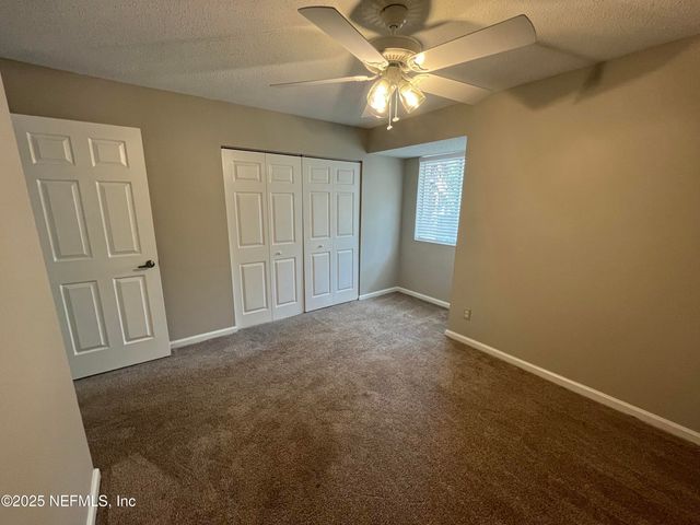 8880 OLD KINGS Road 20, Jacksonville, FL 32257