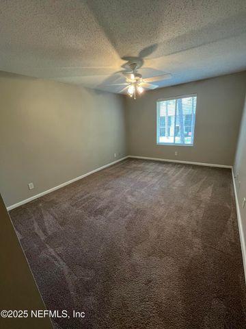 8880 OLD KINGS Road 20, Jacksonville, FL 32257