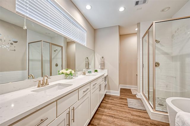 882 Fortune St Street, Houston, TX 77088