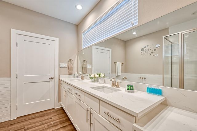 882 Fortune St Street, Houston, TX 77088