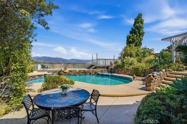 11958 Darby, Porter Ranch, CA 91326