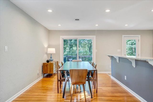 2116 Wesvan DR, Roanoke, VA 24012