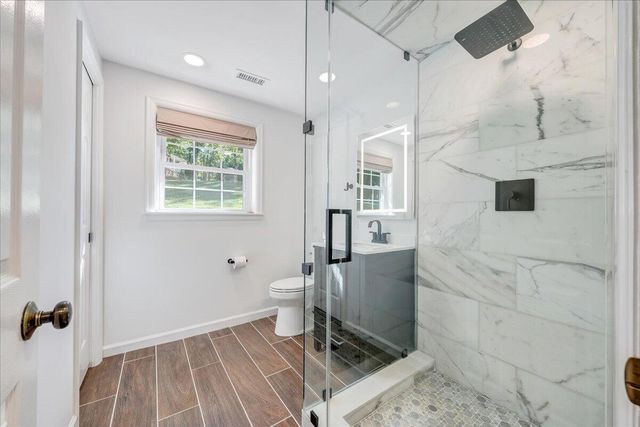 2116 Wesvan DR, Roanoke, VA 24012