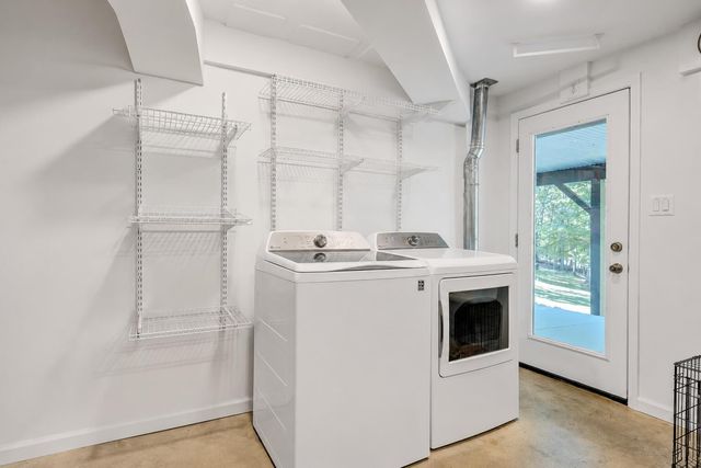 2116 Wesvan DR, Roanoke, VA 24012