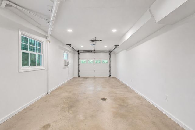 2116 Wesvan DR, Roanoke, VA 24012