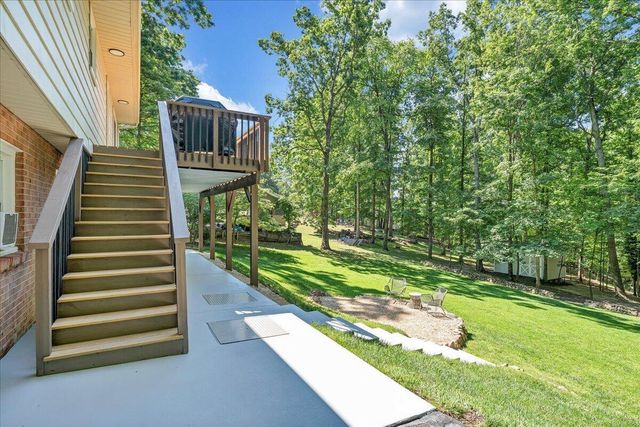 2116 Wesvan DR, Roanoke, VA 24012