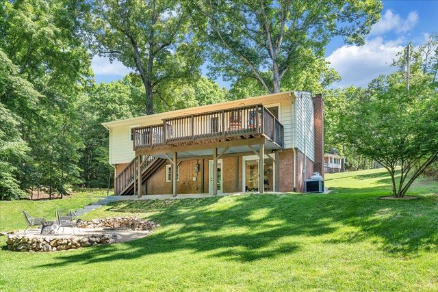 2116 Wesvan DR, Roanoke, VA 24012