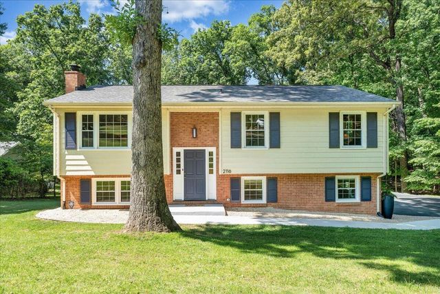 2116 Wesvan DR, Roanoke, VA 24012