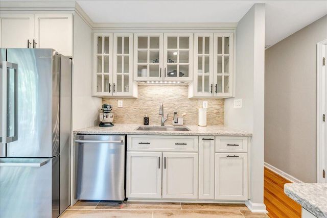 2116 Wesvan DR, Roanoke, VA 24012