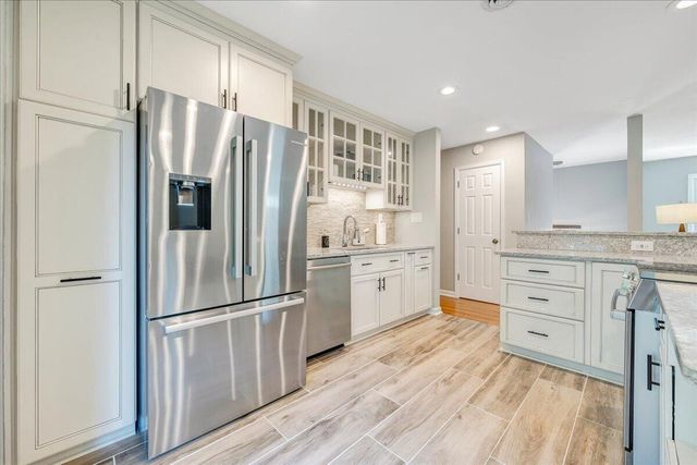 2116 Wesvan DR, Roanoke, VA 24012