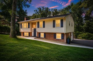 2116 Wesvan DR, Roanoke, VA 24012