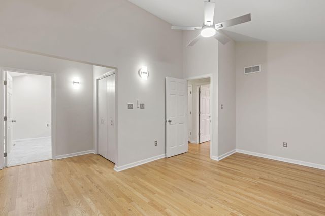 22 Skyline Drive, Ogden Dunes, IN 46368