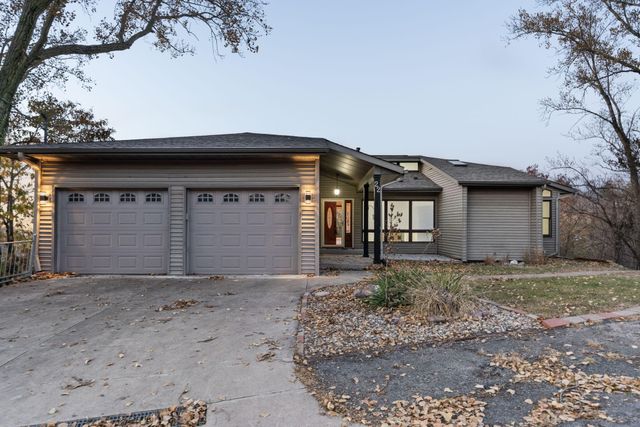 22 Skyline Drive, Ogden Dunes, IN 46368