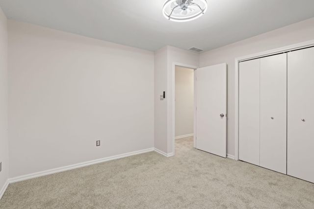 22 Skyline Drive, Ogden Dunes, IN 46368