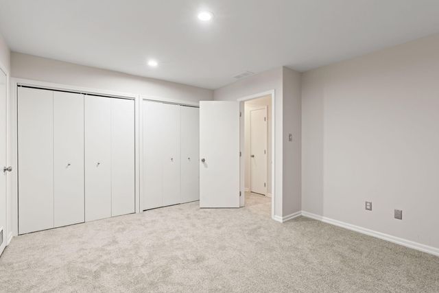 22 Skyline Drive, Ogden Dunes, IN 46368