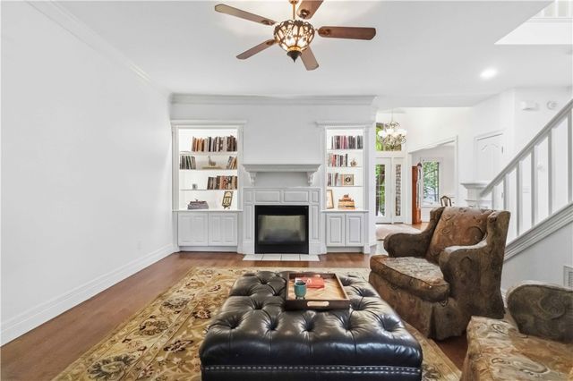 2265 Revere Place, Fayetteville, AR 72701