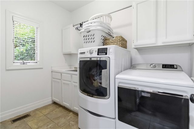 2265 Revere Place, Fayetteville, AR 72701