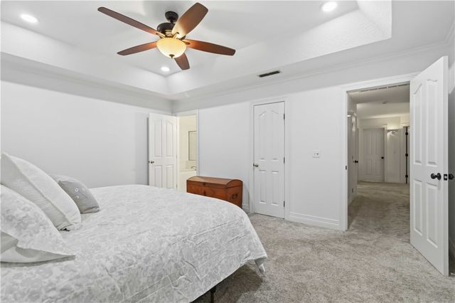 2265 Revere Place, Fayetteville, AR 72701