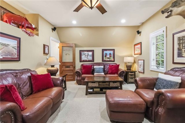 2265 Revere Place, Fayetteville, AR 72701