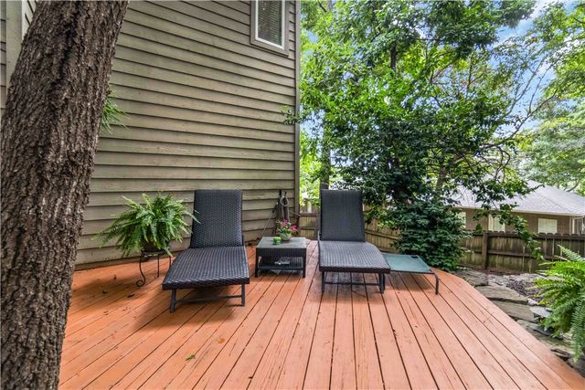 2265 Revere Place, Fayetteville, AR 72701