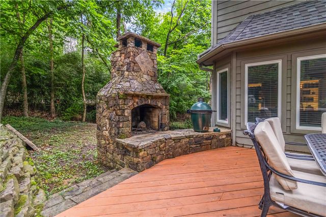2265 Revere Place, Fayetteville, AR 72701