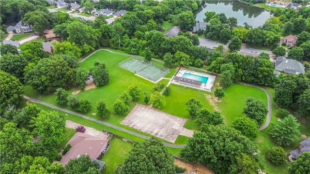 2265 Revere Place, Fayetteville, AR 72701