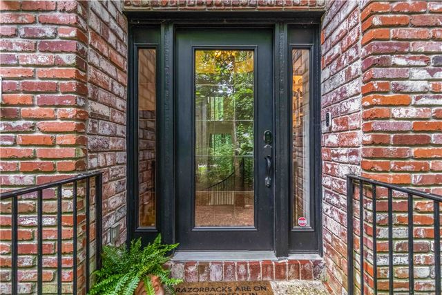 2265 Revere Place, Fayetteville, AR 72701