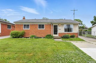 18260 Spring Court, Fraser, MI 48026