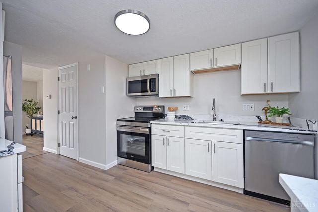 7494 Dover Drive, West Chester, OH 45069