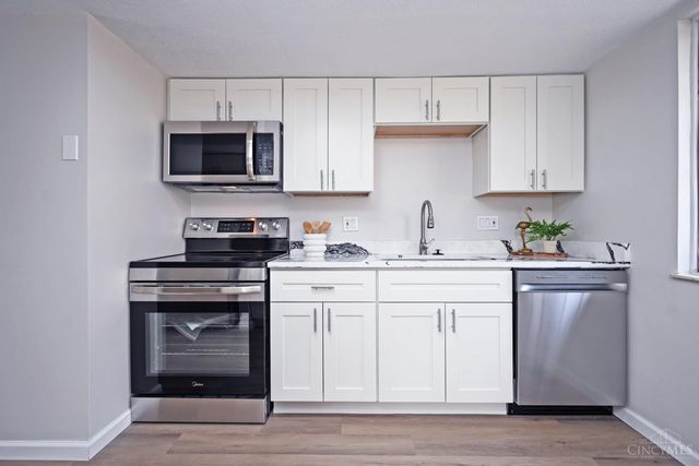 7494 Dover Drive, West Chester, OH 45069