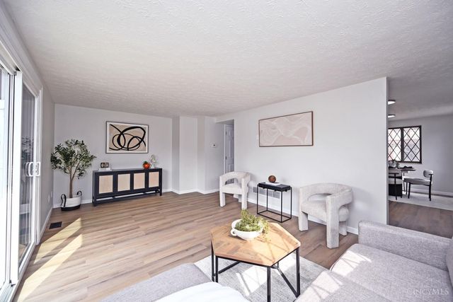 7494 Dover Drive, West Chester, OH 45069