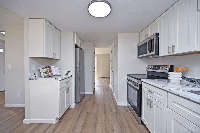 7494 Dover Drive, West Chester, OH 45069