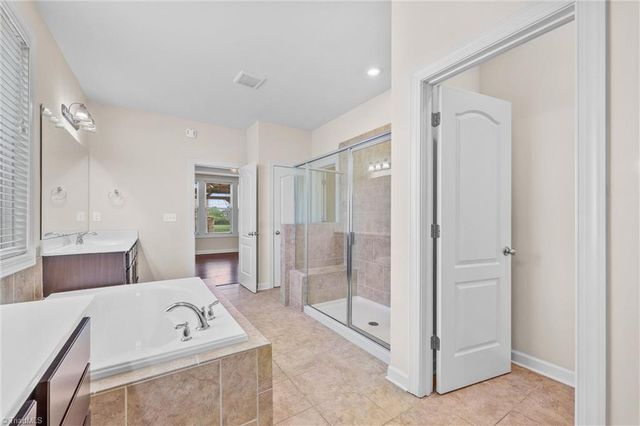 213 Candella Drive, Matthews, NC 28104