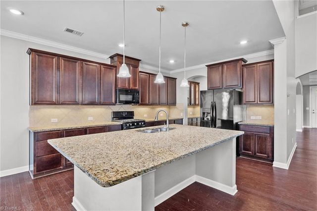 213 Candella Drive, Matthews, NC 28104