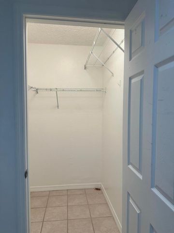 5000 GARNER Street B, Fort Pierce, FL 34981