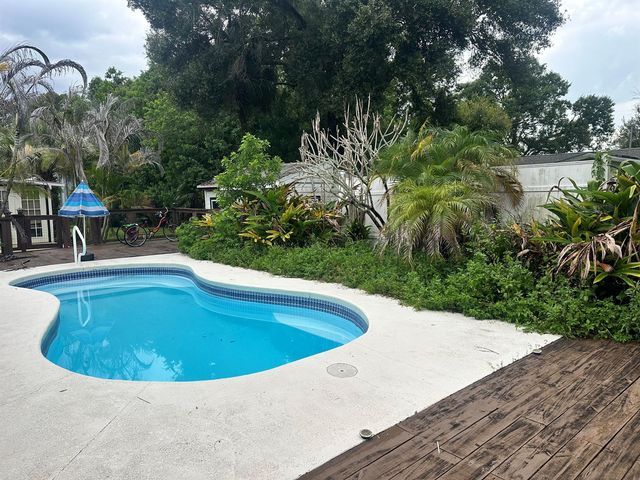 5000 GARNER Street B, Fort Pierce, FL 34981