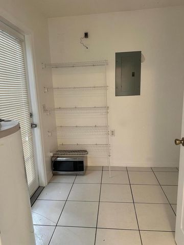 5000 GARNER Street B, Fort Pierce, FL 34981