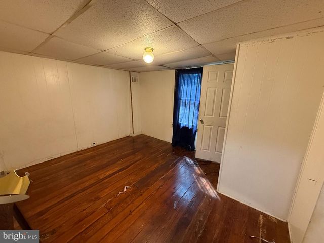 78 W HARMONY ST, Penns Grove, NJ 08069