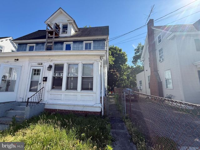 78 W HARMONY ST, Penns Grove, NJ 08069