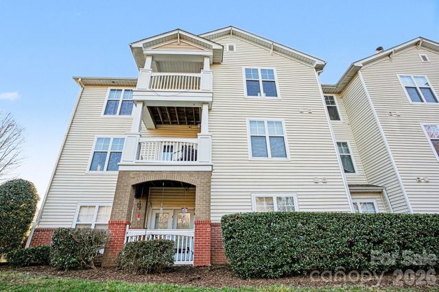 17257 Doe Valley Court, Cornelius, NC 28031